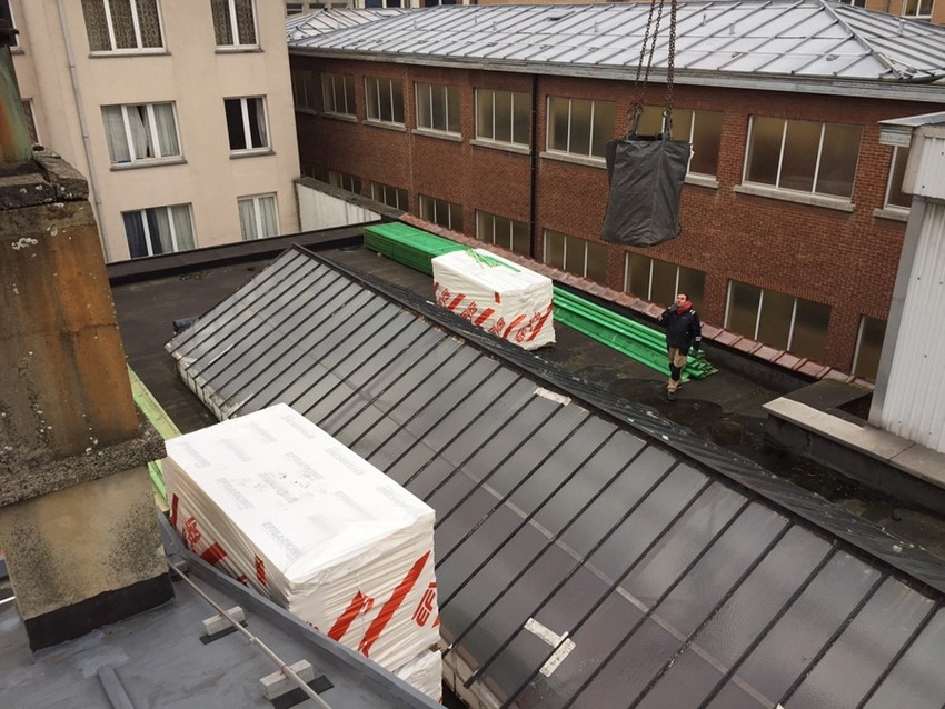 Rénovation de toiture commandée par la ville de Bruxelles